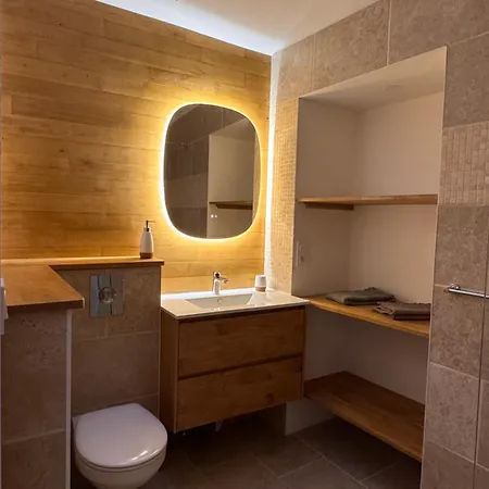 Confort Et élégance Au Cœur De Appartement Florac